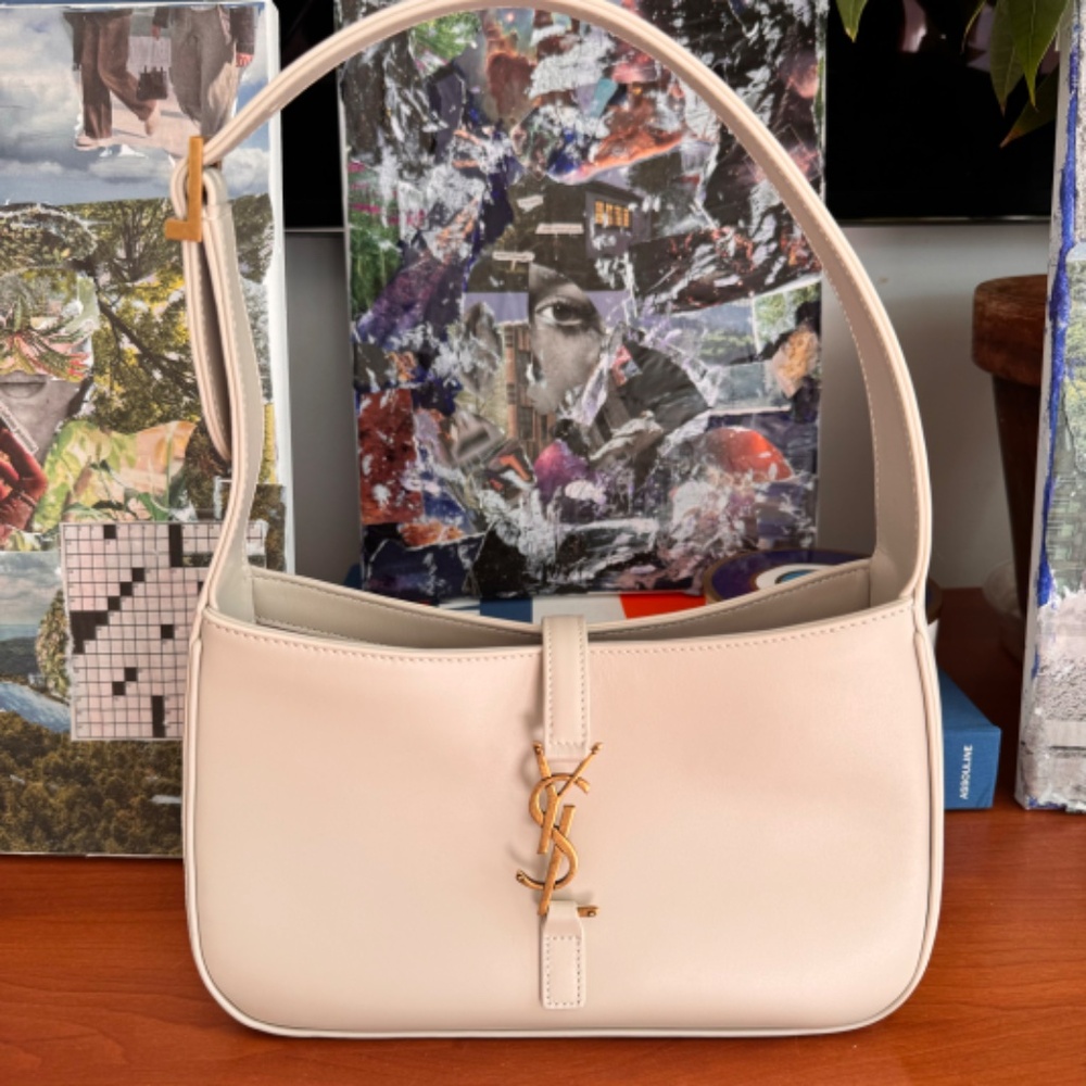 LE 5 À 7 IN SMOOTH LEATHER BLANC VINTAGE - Picture 10 of 12